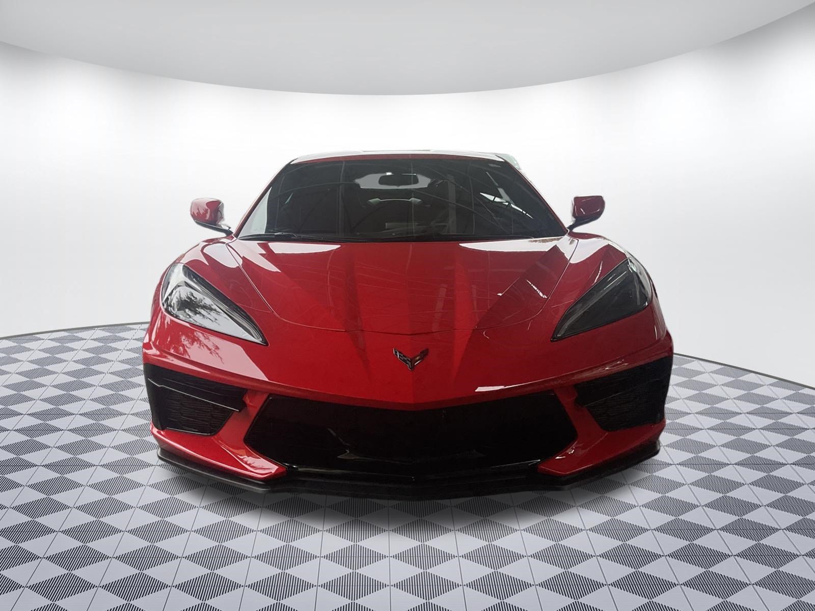 Used 2022 Chevrolet Corvette Stingray Coupe w/ Z51 Performance Package RWD image 5