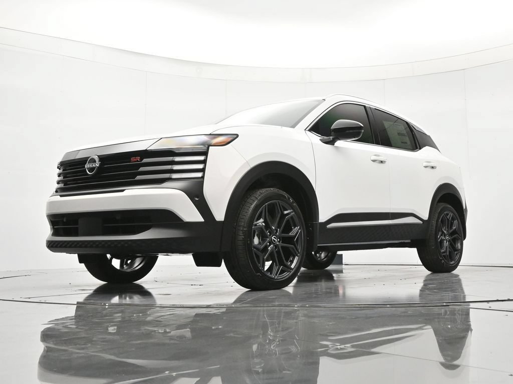 New 2026 Nissan Kicks SR FWD image 36