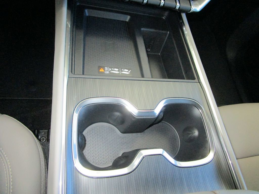 New 2026 GMC Acadia Elevation w/ Elevation Premium Package image 33