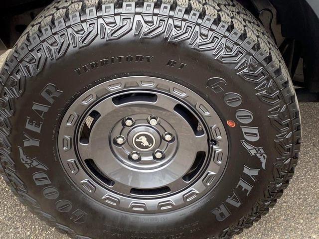Used 2025 Ford Bronco Badlands image 27
