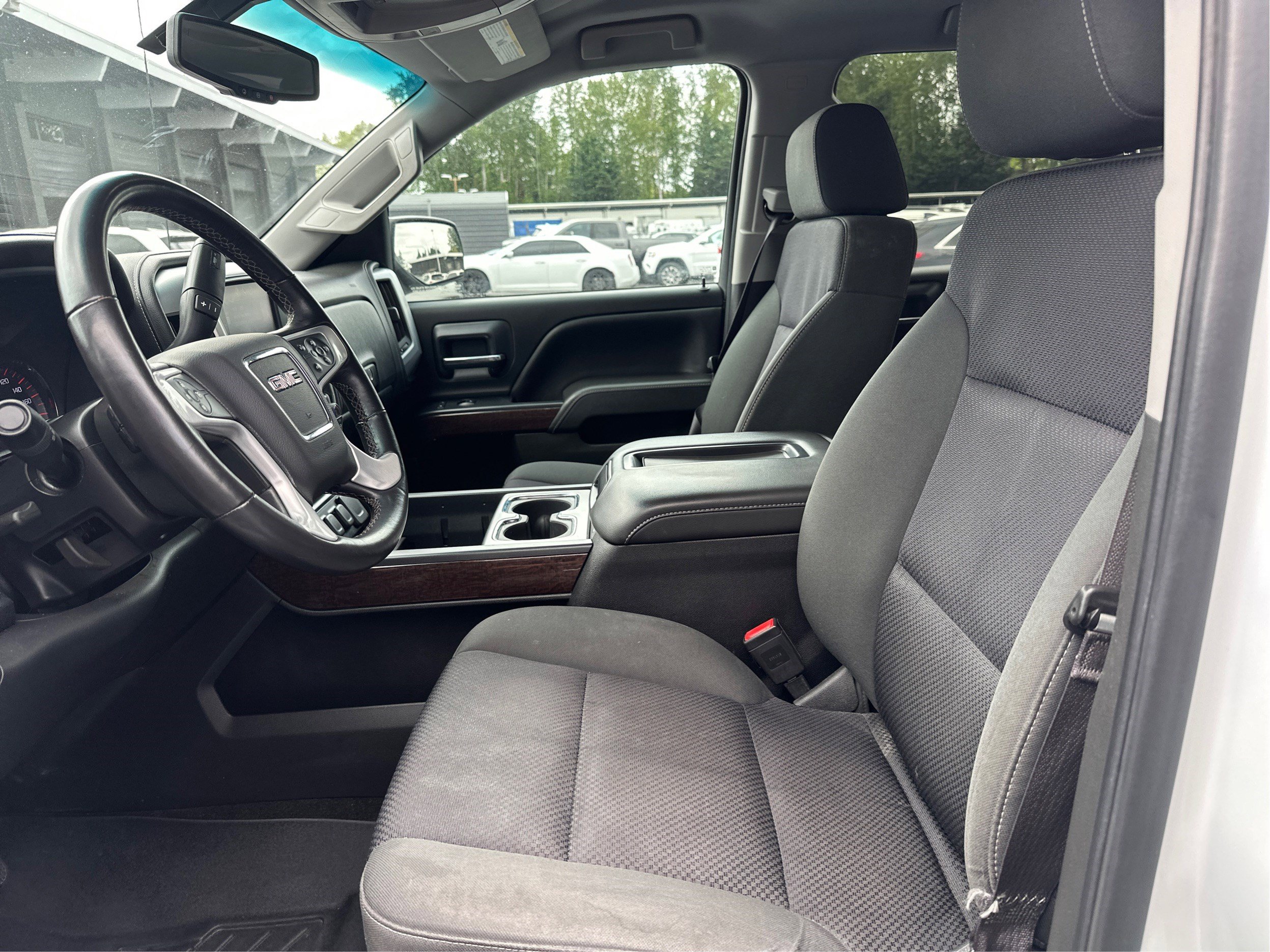 Used 2015 GMC Sierra 1500 SLE AWD/4WD image 9