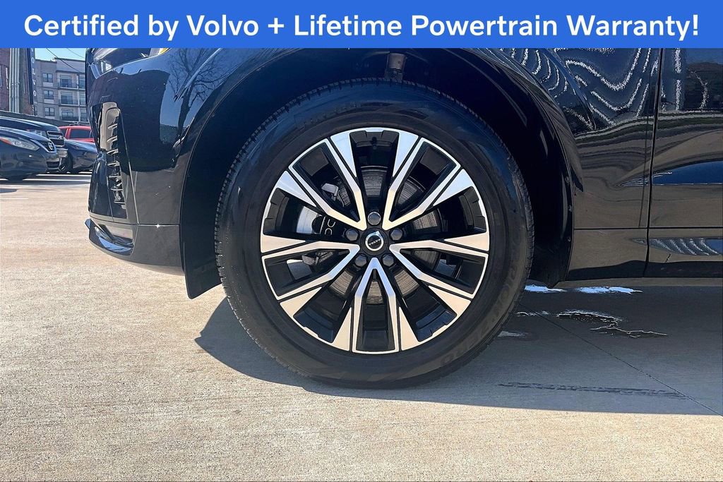 Certified 2025 Volvo XC60 B5 Core image 12