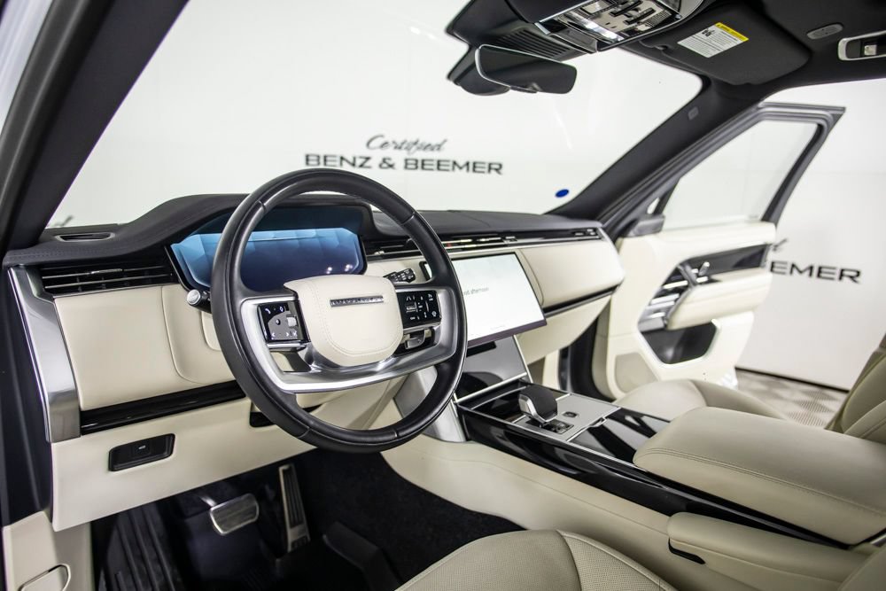 Used 2024 Land Rover Range Rover SE AWD/4WD image 20