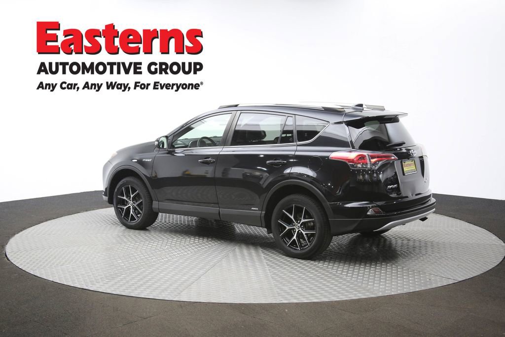 Used 2018 Toyota RAV4 SE image 50