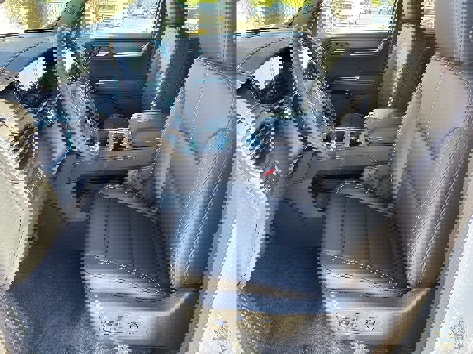 Used 2026 GMC Acadia Elevation w/ Black Edition image 29