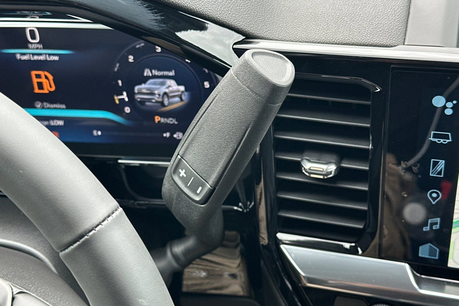 New 2026 Chevrolet Silverado 1500 LT w/ Safety Package image 21