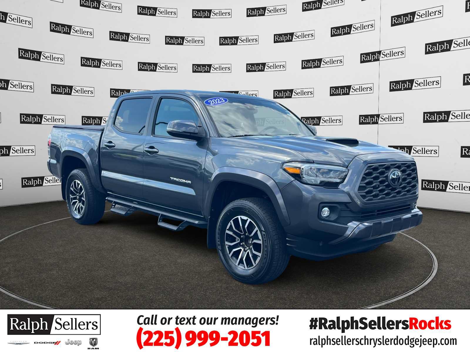 Used 2023 Toyota Tacoma TRD Sport w/ Technology Package RWD image 1