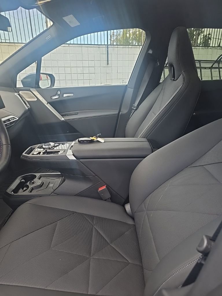 Used 2025 BMW iX M60 AWD/4WD image 5