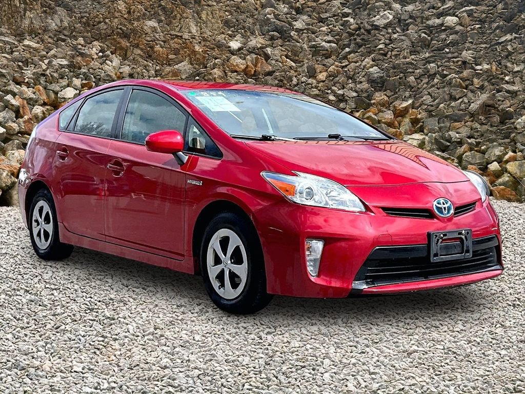 Used 2015 Toyota Prius Three image 9