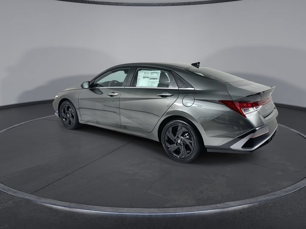 New 2026 Hyundai Elantra SEL Sport Premium FWD image 6