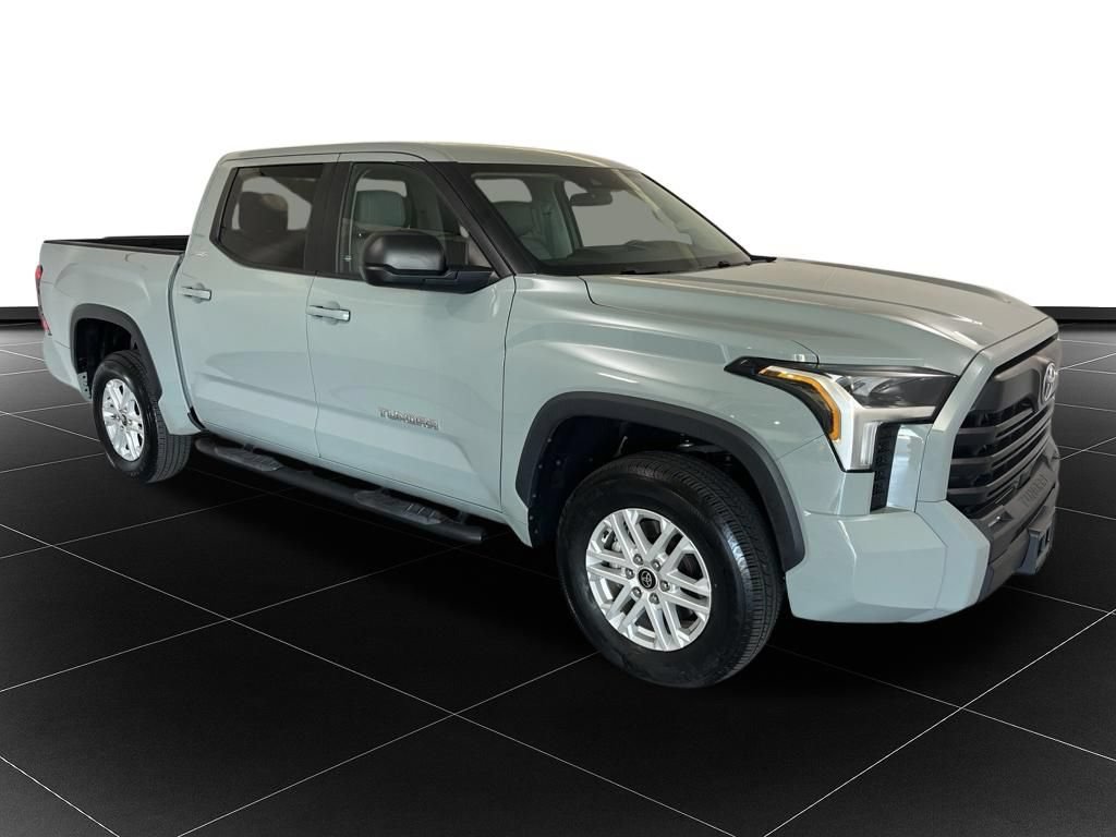 Used 2024 Toyota Tundra SR5 w/ SR5 Premium Package AWD/4WD image 7