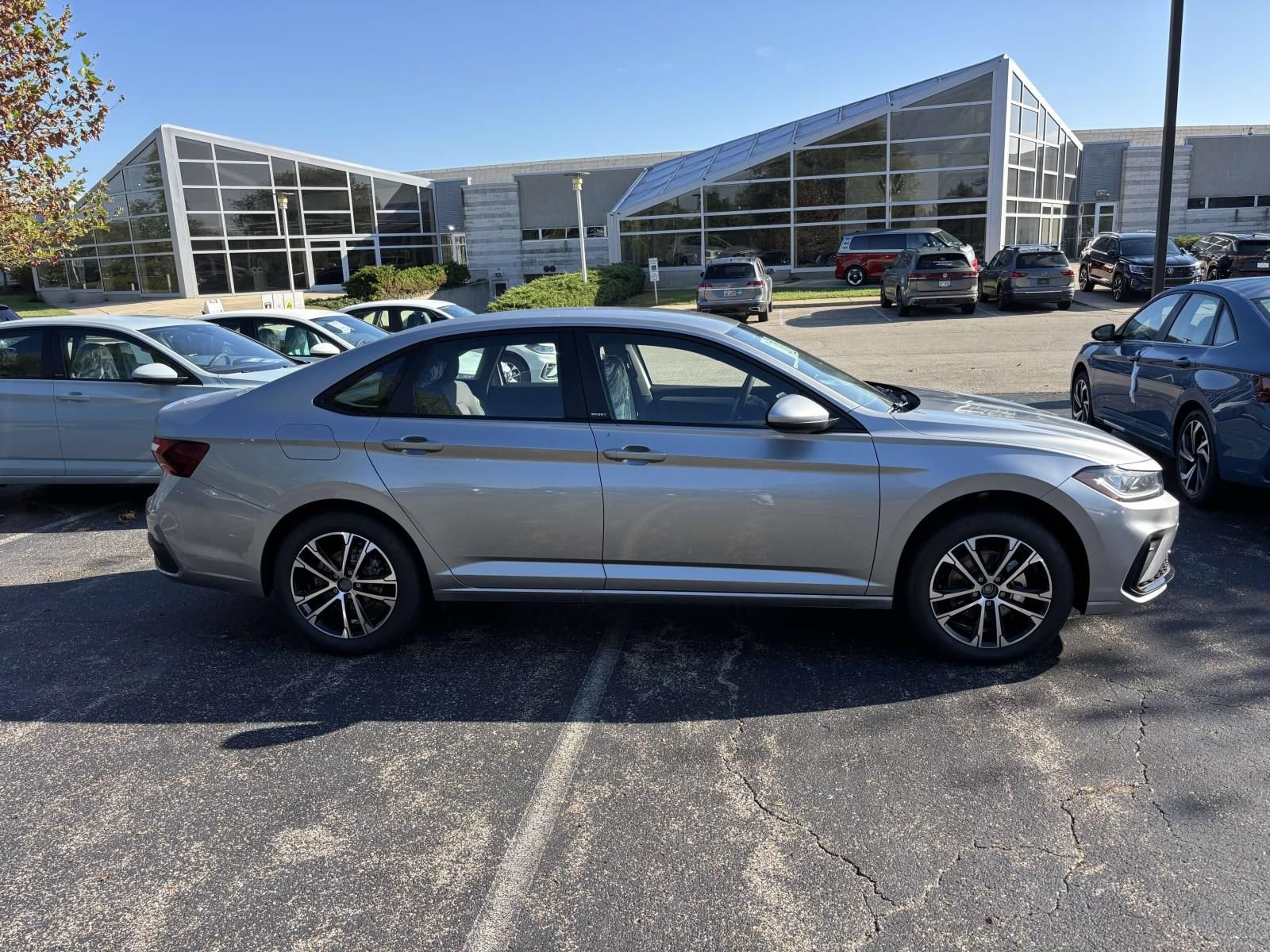 New 2026 Volkswagen Jetta Sport FWD image 8