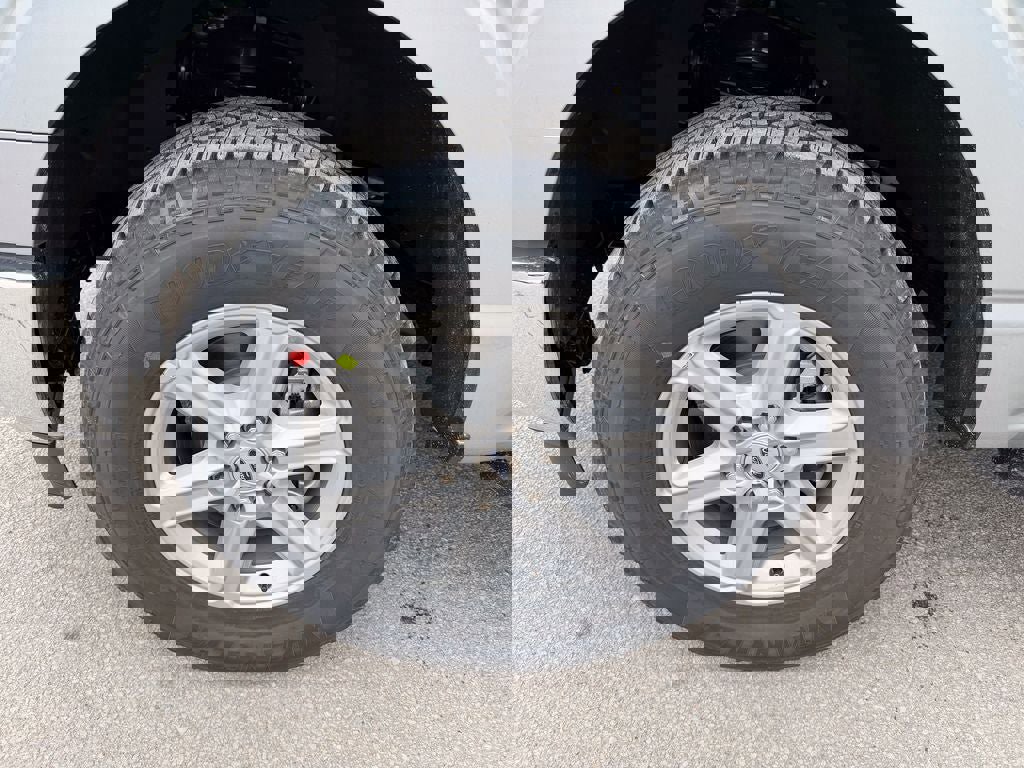 New 2026 Ford F150 XLT w/ Equipment Group 302A MID image 32