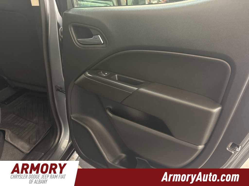 Used 2022 Chevrolet Colorado LT w/ LT Convenience Package image 26
