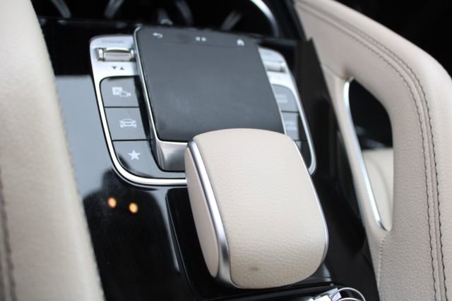 Used 2020 Mercedes-Benz GLE 450 4MATIC image 35