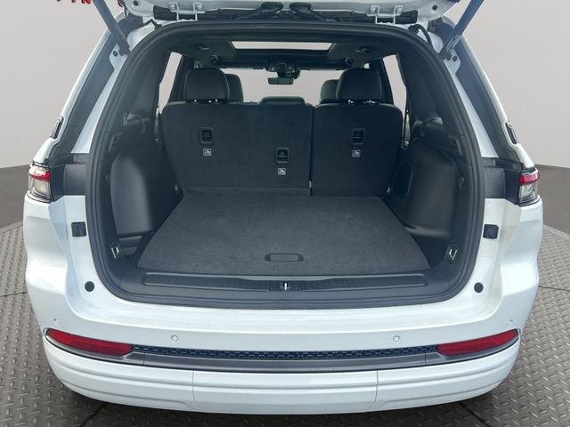 New 2026 Jeep Grand Cherokee Limited AWD/4WD image 24