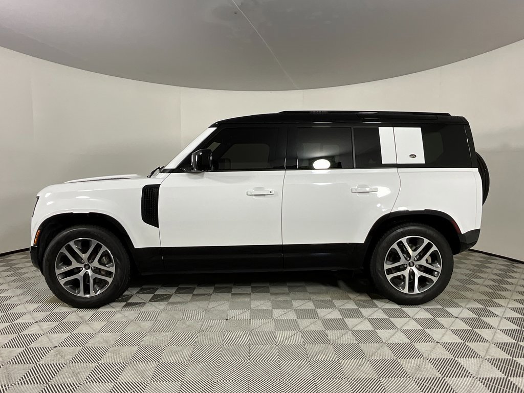 Certified 2022 Land Rover Defender 110 X-Dynamic SE image 2