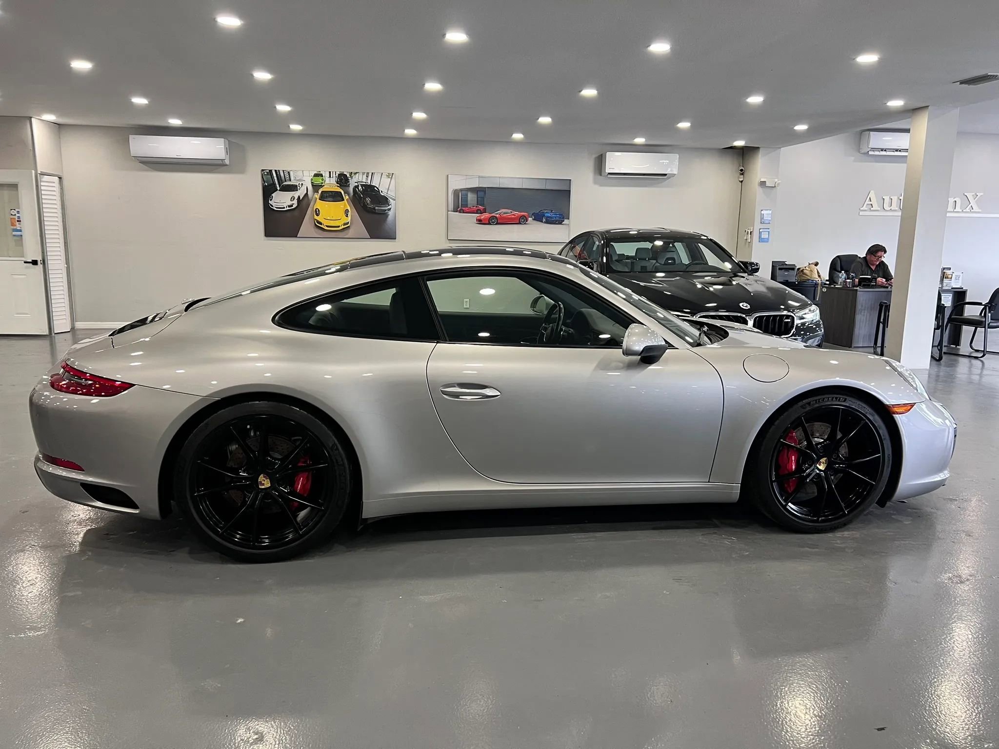 Used 2018 Porsche 911 Carrera S RWD image 8