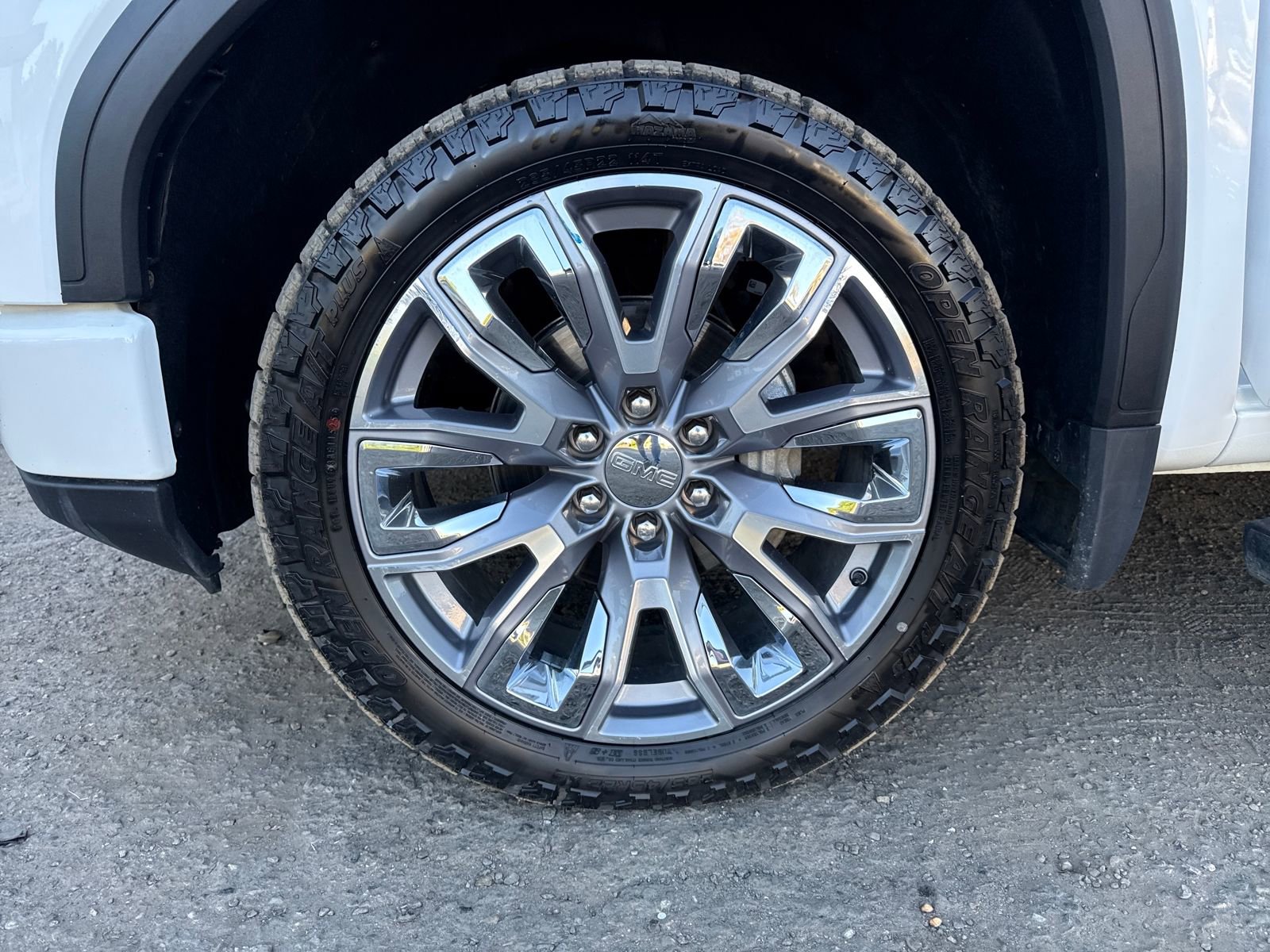 Used 2023 GMC Sierra 1500 Denali w/ Denali Reserve Package image 27