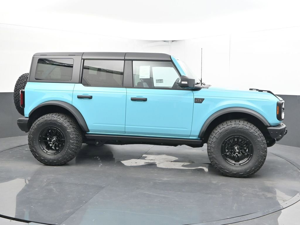 New 2025 Ford Bronco Badlands image 9