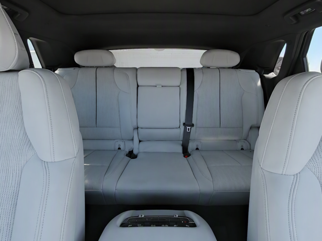 New 2025 Cadillac Lyriq Luxury w/ LPO, Floor Liner Package AWD/4WD image 12