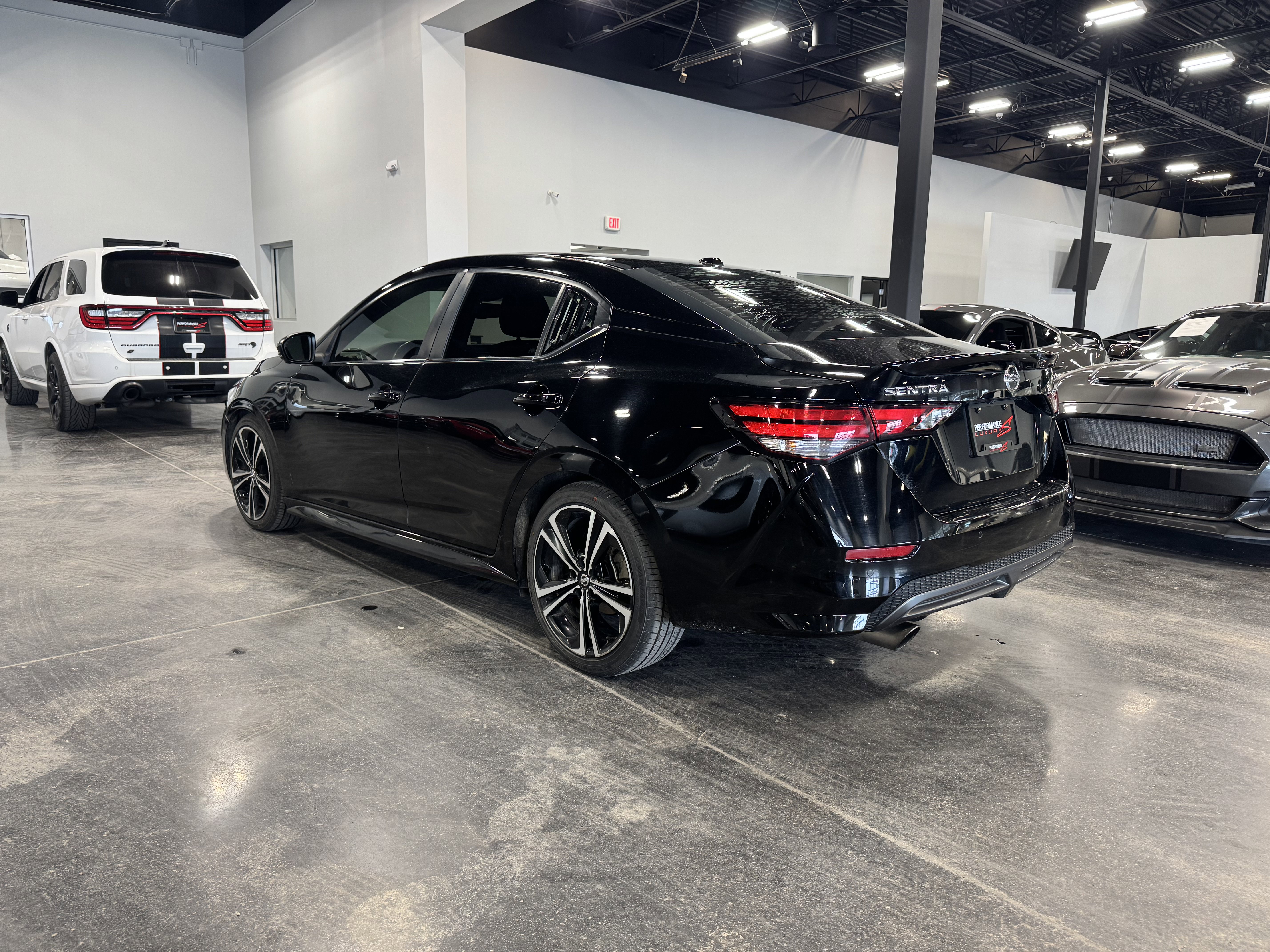 Used 2020 Nissan Sentra SR w/ Premium Package image 2