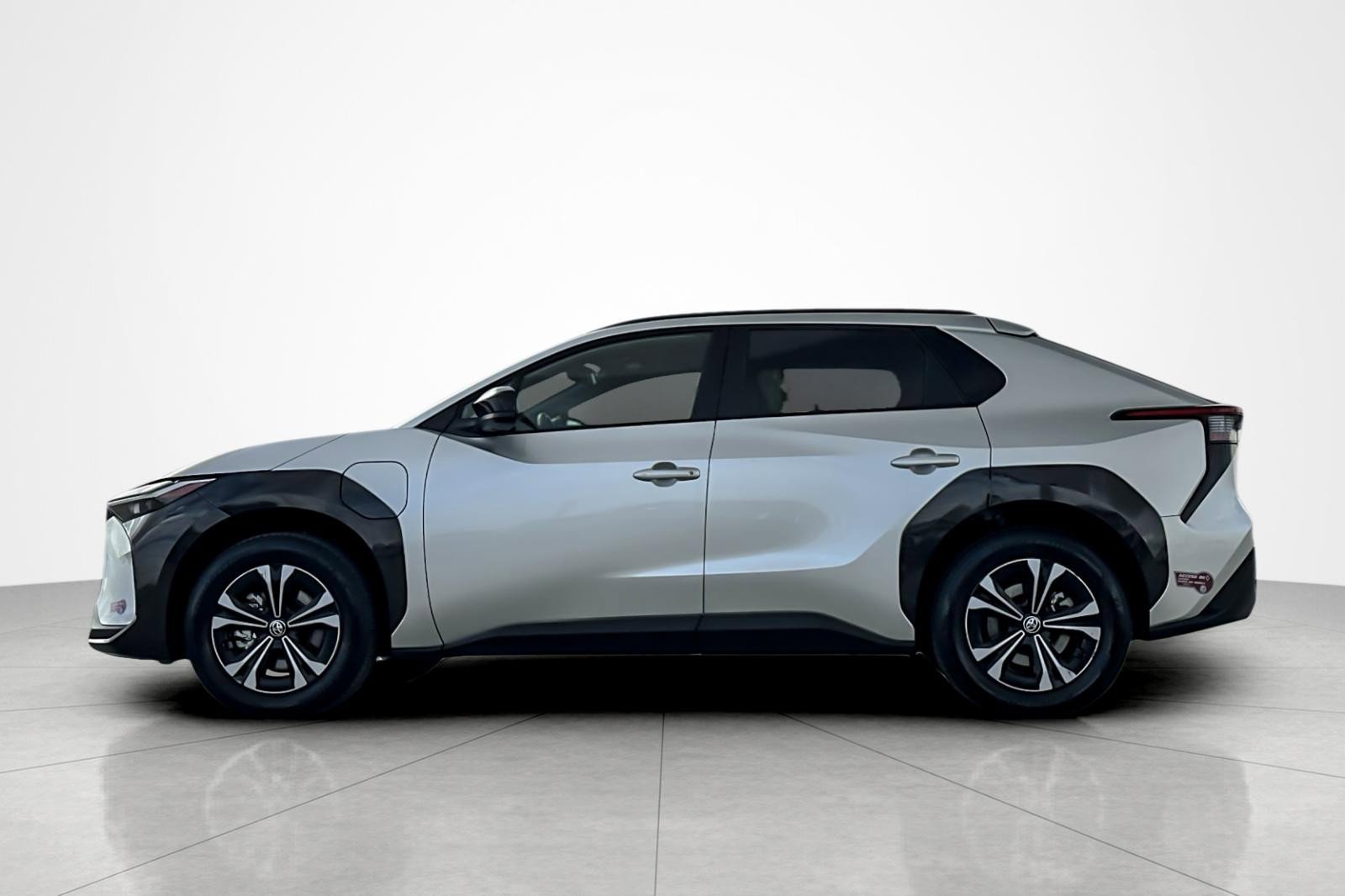 Certified 2023 Toyota bZ4X XLE image 2