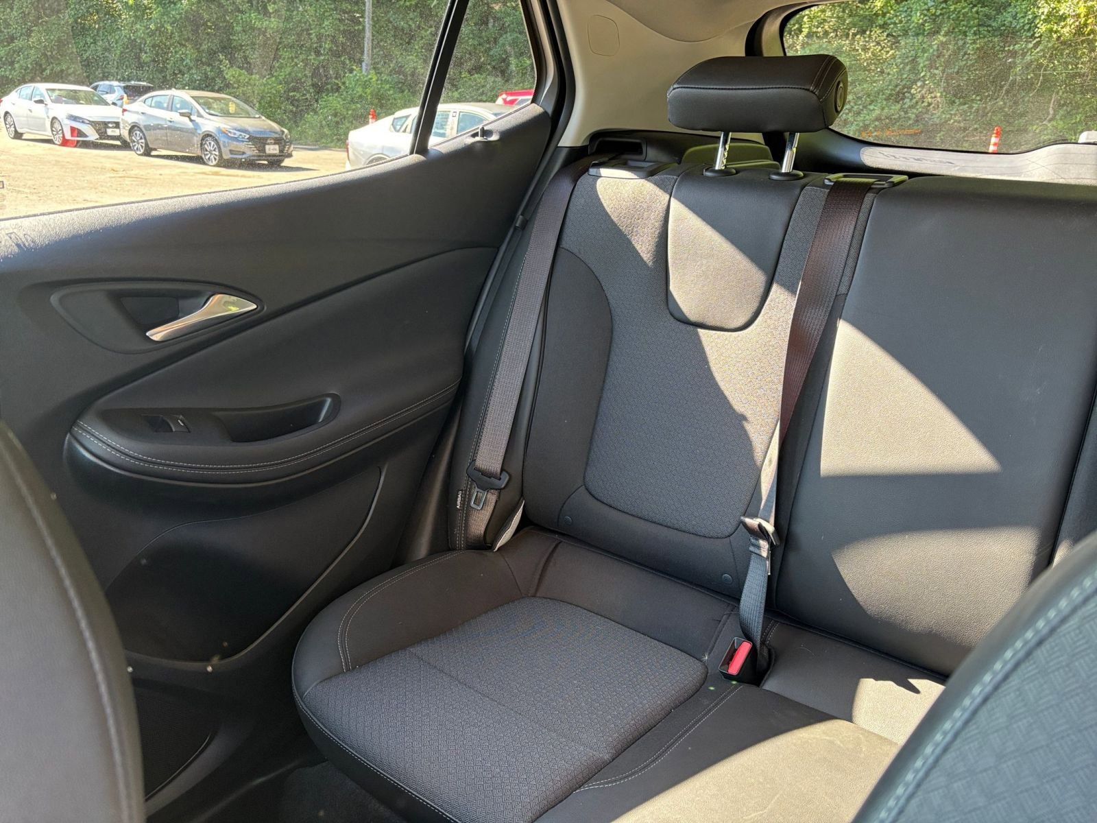 Used 2025 Buick Encore GX Preferred FWD image 38