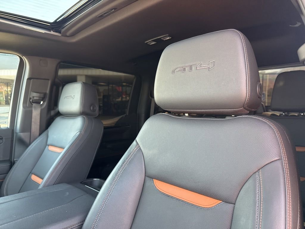 Used 2025 GMC Sierra 1500 AT4 w/ AT4 Premium Package AWD/4WD image 20