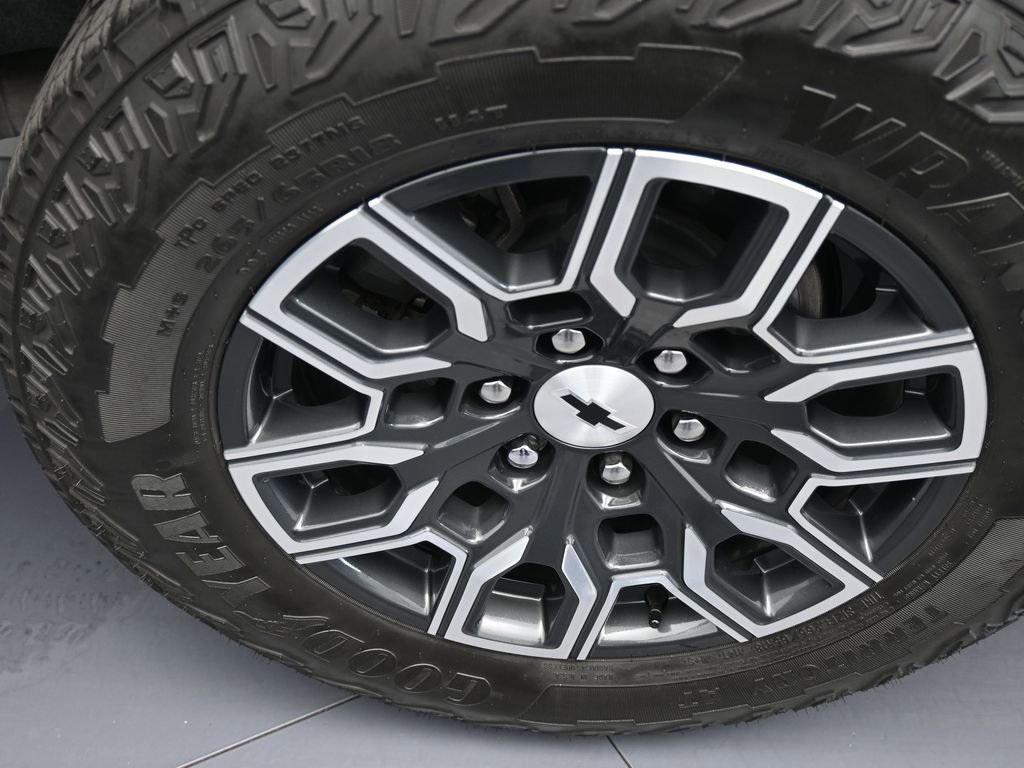 Used 2023 Chevrolet Colorado Z71 image 41