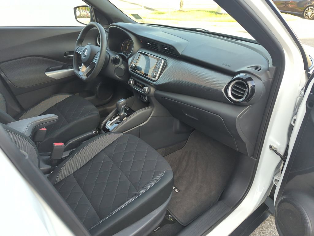 Used 2020 Nissan Kicks SV image 33