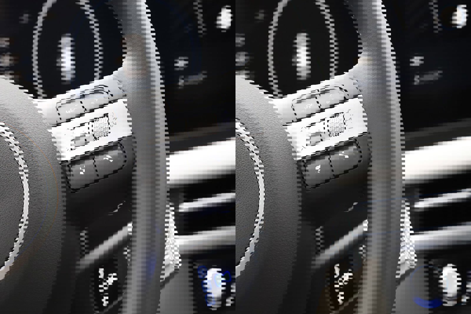 New 2026 Hyundai Tucson Limited image 23