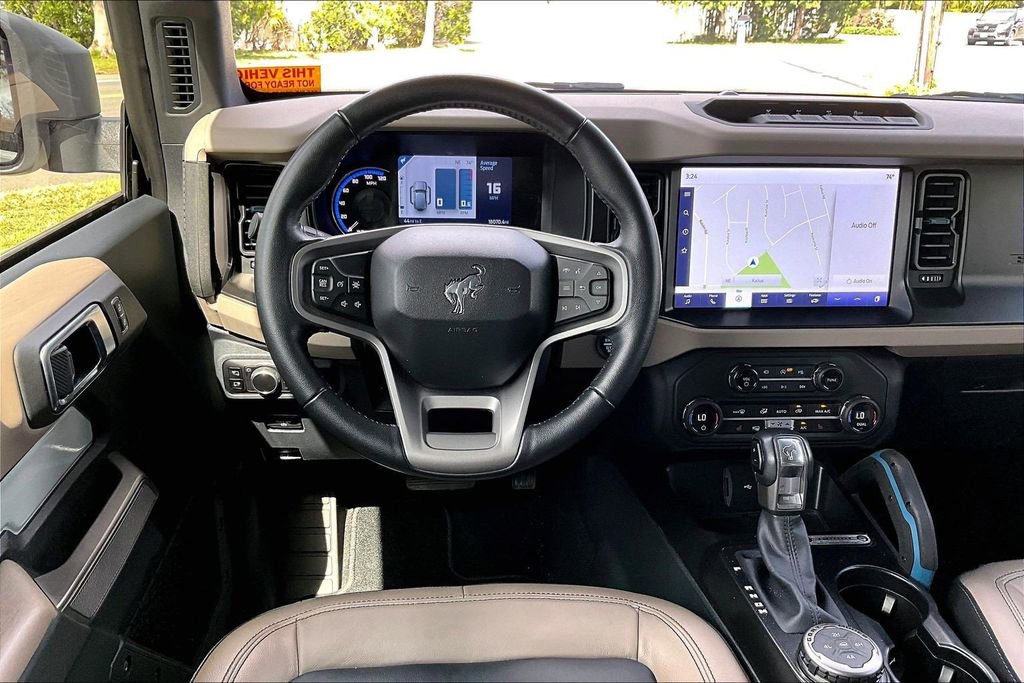 Used 2023 Ford Bronco Wildtrak image 5