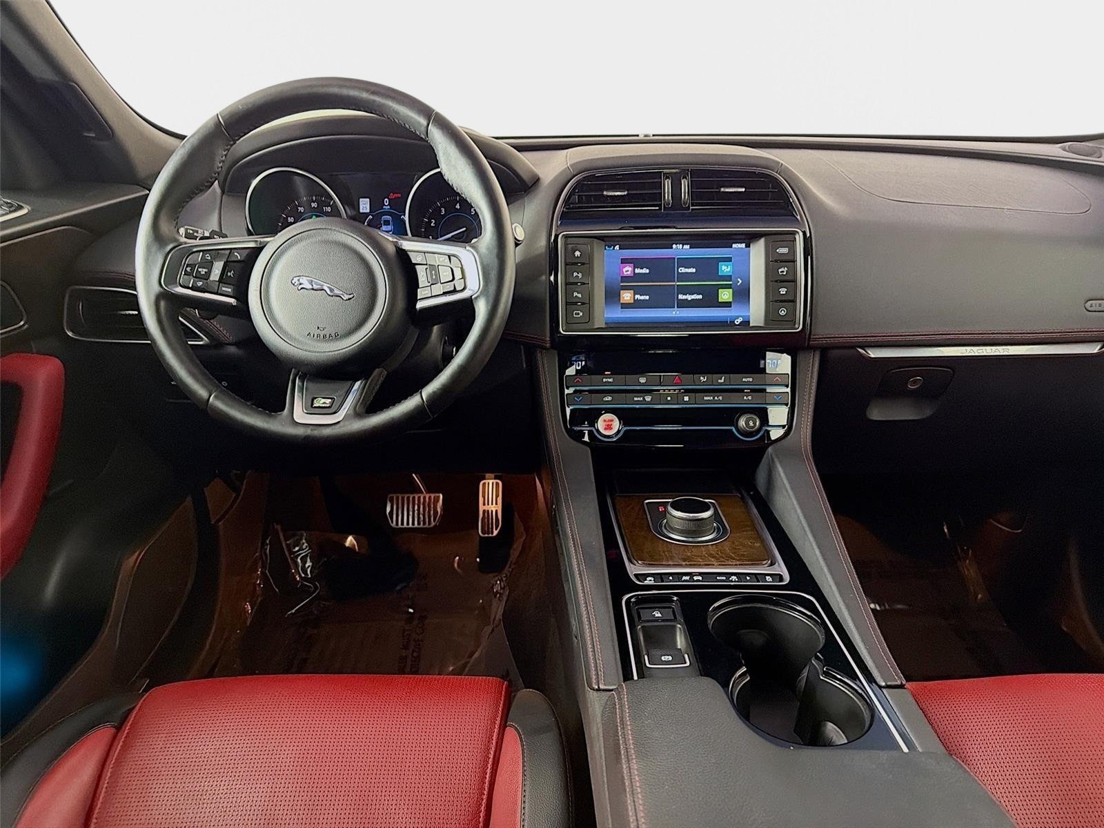 Used 2017 Jaguar F-PACE R-Sport AWD/4WD image 24