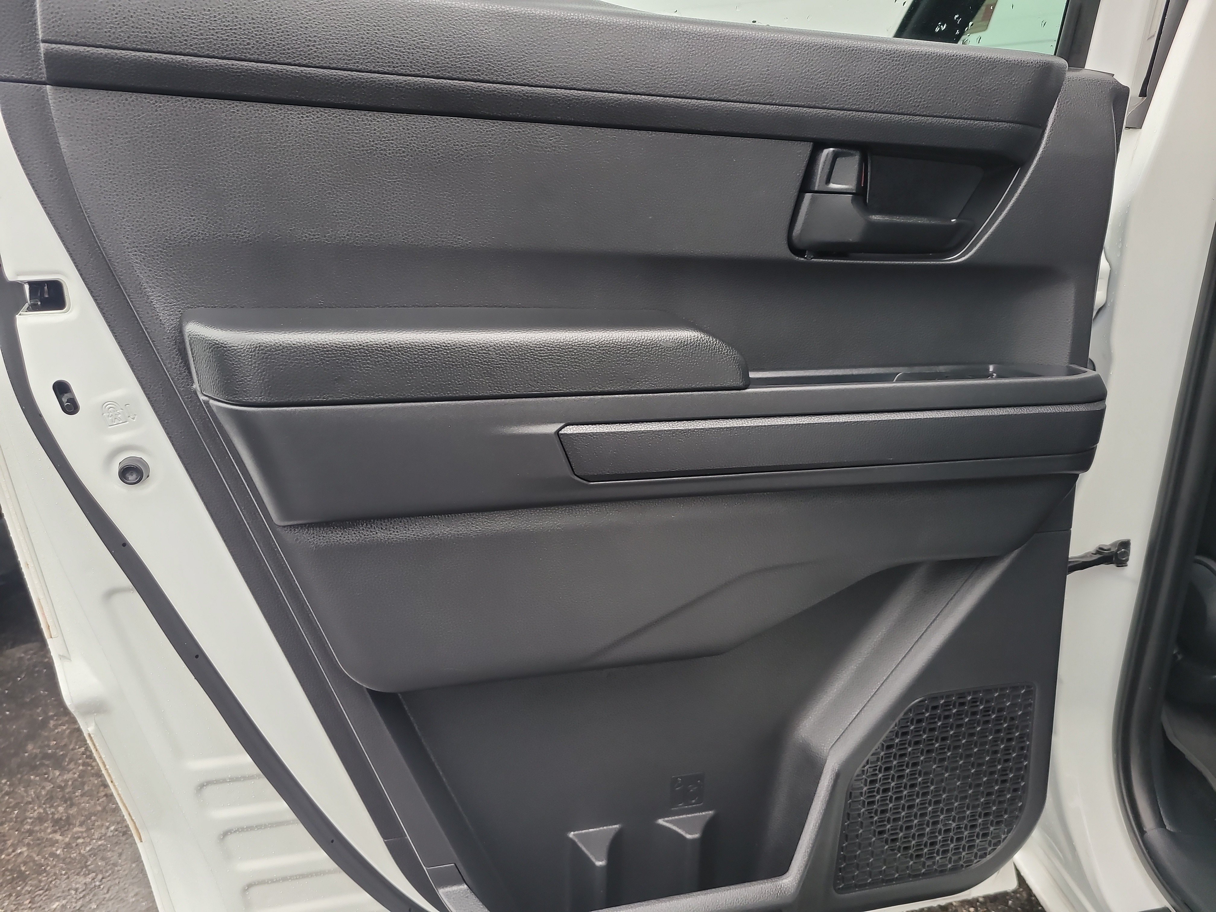 Used 2025 Toyota Tacoma SR5 RWD image 11