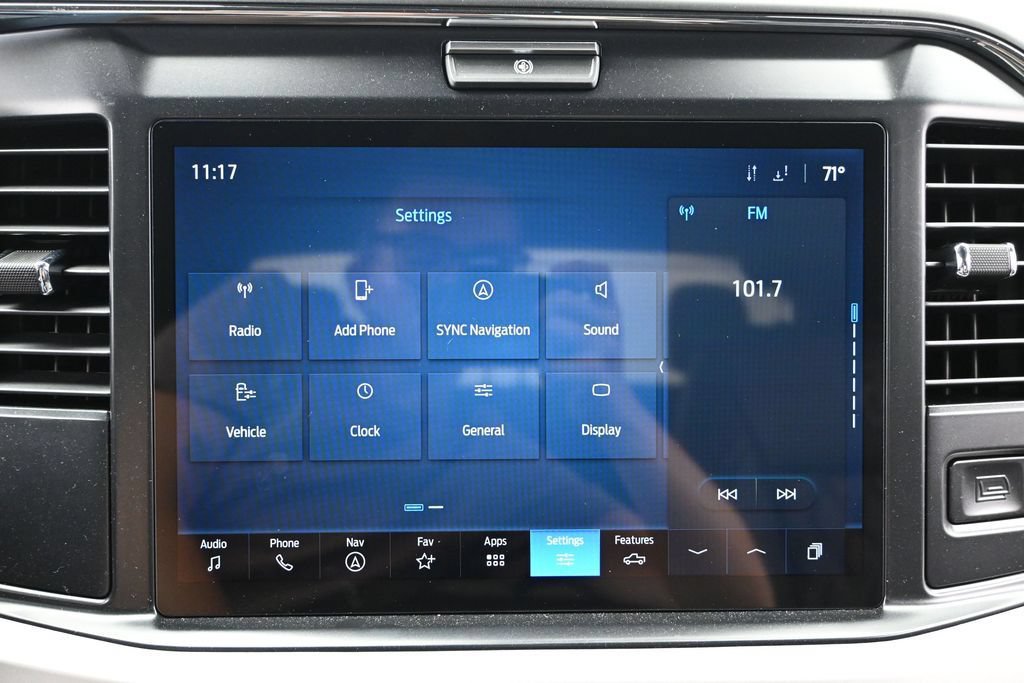 New 2026 Ford F250 XLT w/ XLT Premium Package AWD/4WD image 37