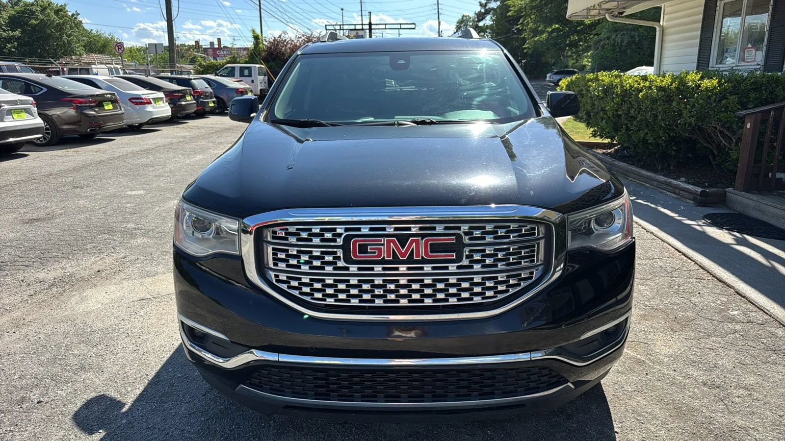 Used 2017 GMC Acadia Denali FWD image 8
