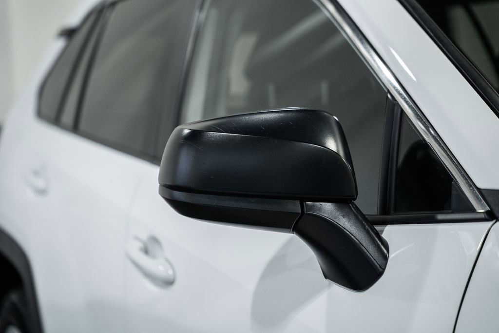 Used 2024 Toyota RAV4 LE image 13