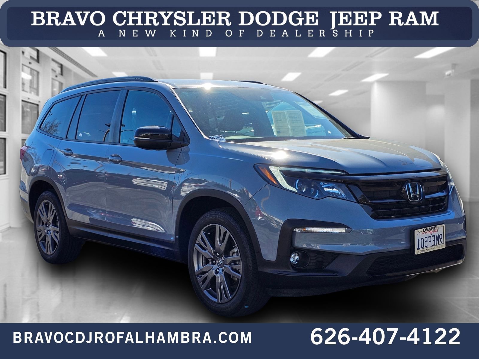 Used 2022 Honda Pilot Sport image 1