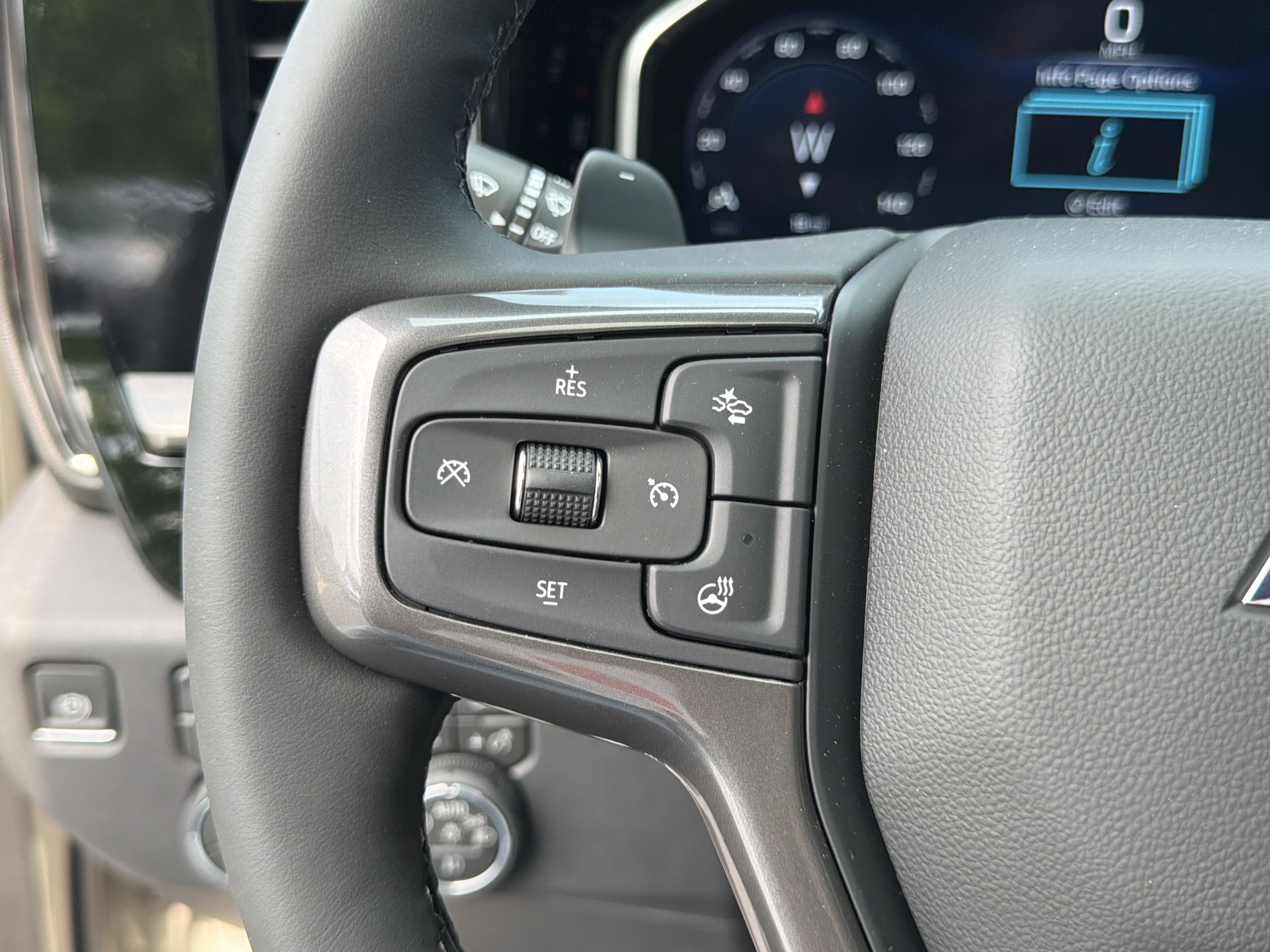 Used 2026 Chevrolet Silverado 1500 ZR2 AWD/4WD image 26