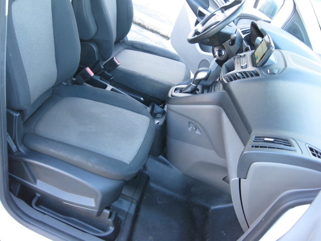 Used 2019 Ford Transit Connect XL image 30