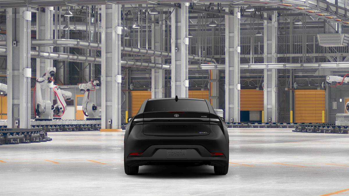 New 2026 Toyota Prius Plug-In Hybrid FWD image 8