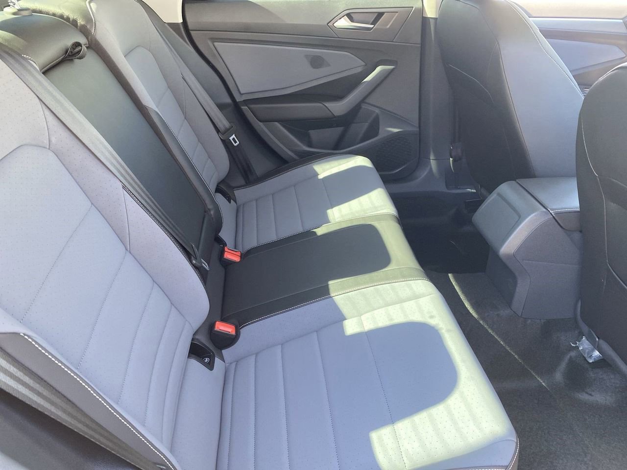 New 2026 Volkswagen Jetta SE image 9