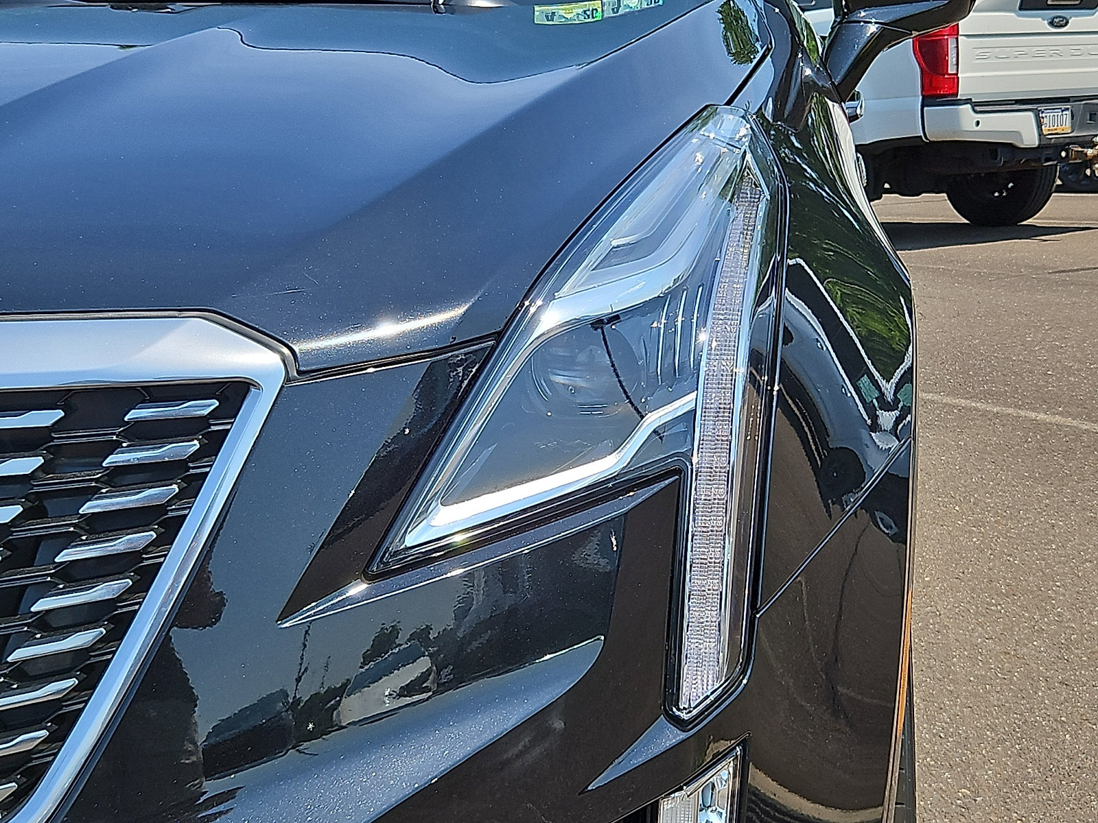 Used 2022 Cadillac XT5 Premium Luxury w/ Technology Package AWD/4WD image 9