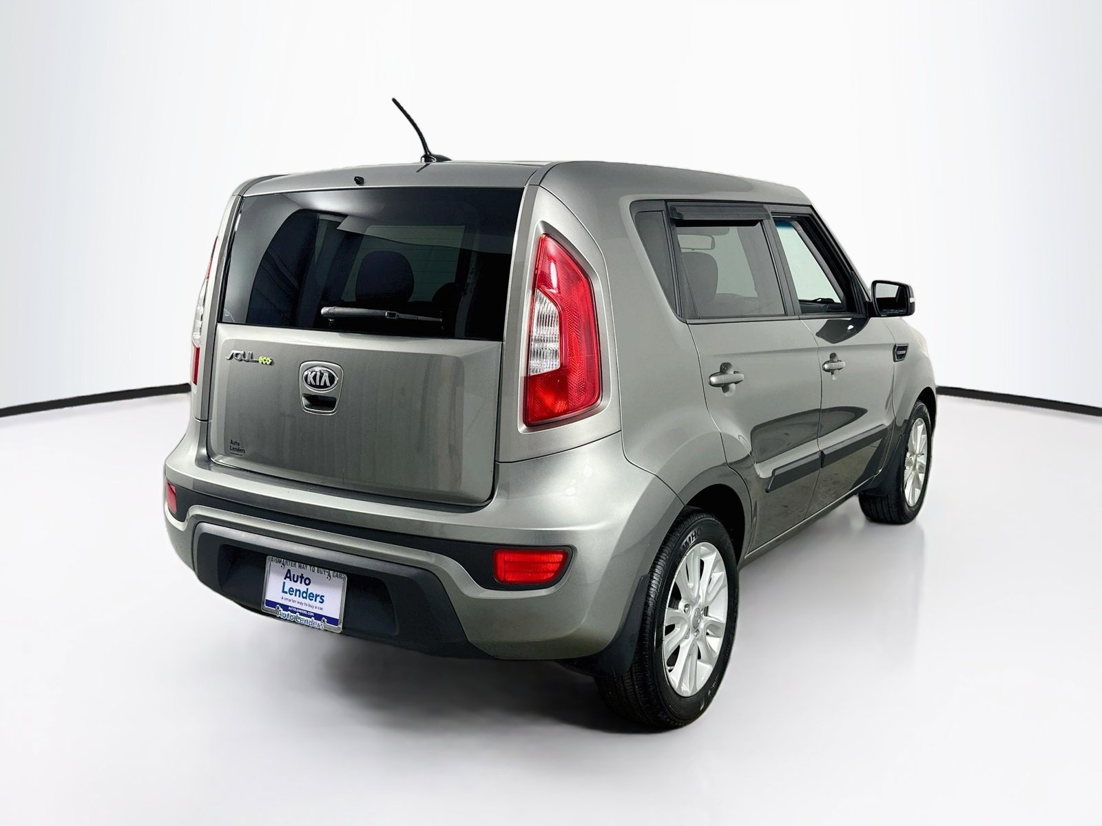 Used 2013 Kia Soul + w/ Eco Pkg FWD image 5