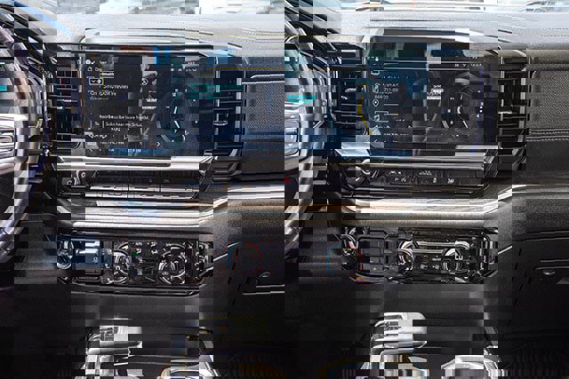 Used 2023 Chevrolet Silverado 1500 LTZ image 11