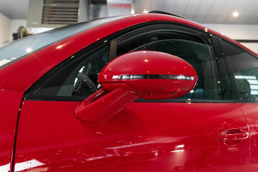 New 2026 Porsche Macan S image 13