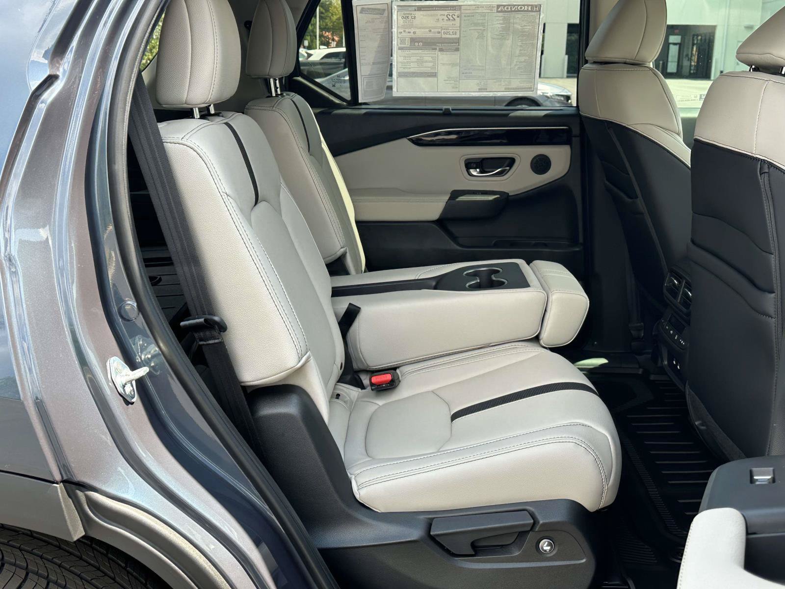 New 2026 Honda Pilot EX-L image 7
