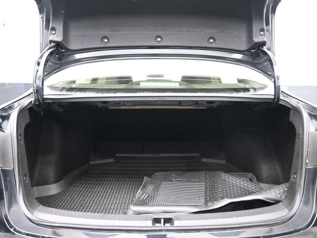 Used 2024 Toyota Corolla SE w/ SE Premium Package image 29