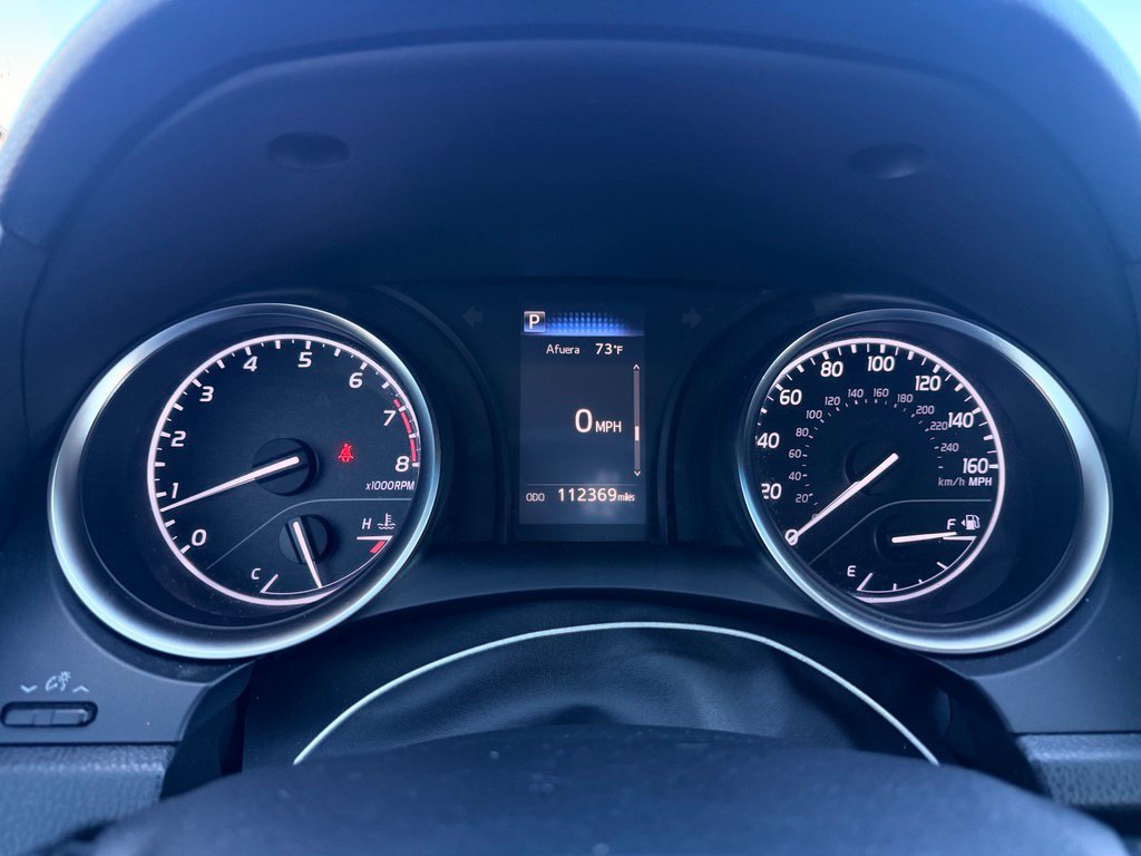Used 2018 Toyota Camry SE FWD image 23